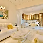 Apartmán Luxurious Retreat