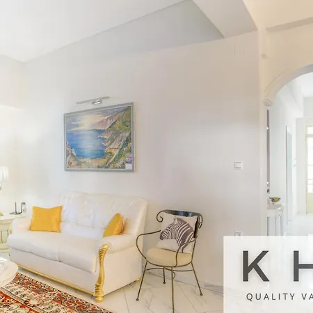 Apartment Luxurious Retreat In Argostoli. An Elegant Way Of Living! *