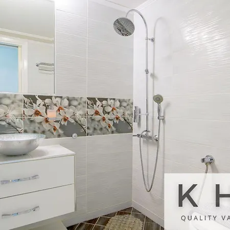 Apartment Luxurious Retreat In Argostoli. An Elegant Way Of Living! Argostoli (Kefalonia)